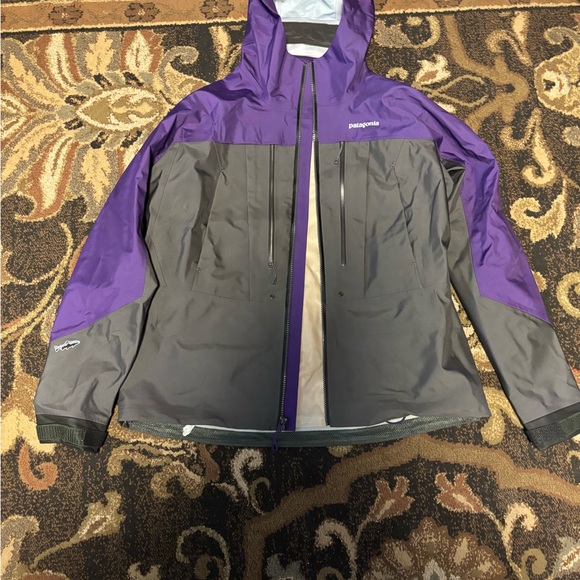 Patagonia Jackets & Blazers - Patagonia Women's Ski Jacket in Purple and Gray